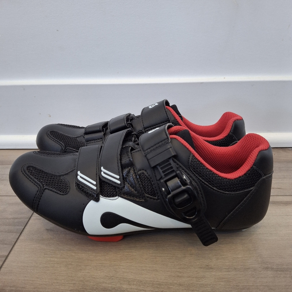 Peloton Cycling Shoes - Size 40 US Women’s Size 9 Men's 7 With Cleats Black Red